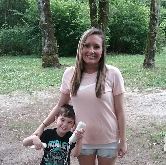 Meet your Posher, Lillie - Picture 3 of 8